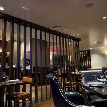BRABO Brasserie - Dining room - New American Near Me - Alexandria, Virginia