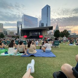 Summer nights in the lawn Summer nights in the lawn