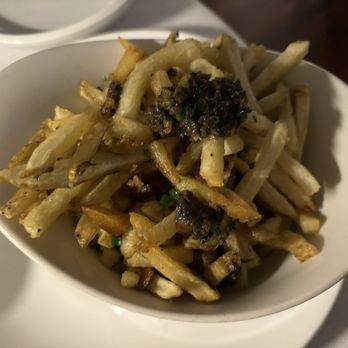 Alouette Bistro - Truffle fries - French Near Me - Vancouver, British Columbia