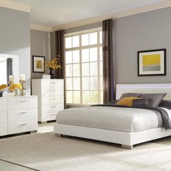 Venini Furniture - 4PC SET (King or Queen.BED,NS,DR,MR,CH) www.veninifurniture.com