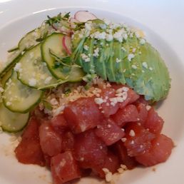 Ahi tuna poke bowl Ahi tuna poke bowl