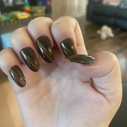 Oscar Nails & Spa