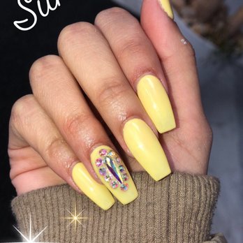 Nina Nails & Spa - Nail Salons Near Me - Dunellen, New Jersey