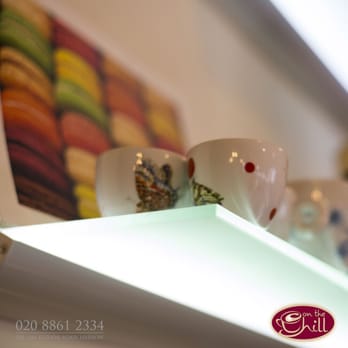 Chill On The Hill - Hookah Bars Near Me - Harrow, XGL