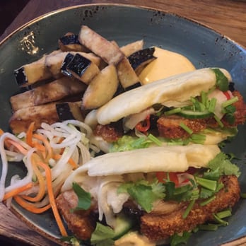 O-ren Ishii - Banh Bao Thit Heo - pork belly steamed buns with pickled fennel, Chili tofu Mayo, koriander, and fried aubergine fries. €9.45 - Vietnamese Near Me - Hamburg, HH
