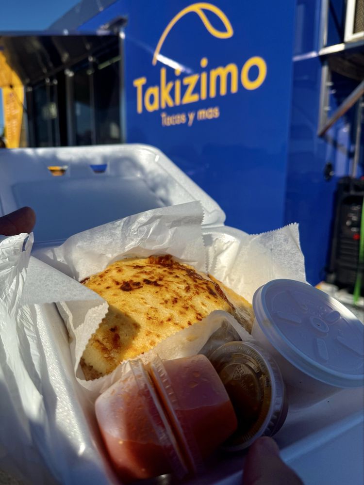 Takizimo Tacos Y Mas