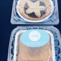 Top view of guava pie/peach cobbler