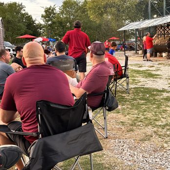 Snow's BBQ - The sun exposes just how many people are waiting with you. - Barbeque Near Me - Lexington, Texas