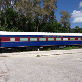 Bob's Train - The dining car - New American Near Me - Sarasota, Florida