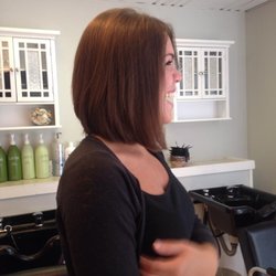 Divina Salon