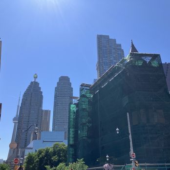 Toronto City Hall - Landmarks & Historical Buildings Near Me - Toronto, Ontario
