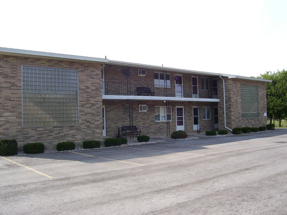 OUTER DRIVE APARTMENTS 200 S Outer Dr, Bad Axe, Michigan Apartments