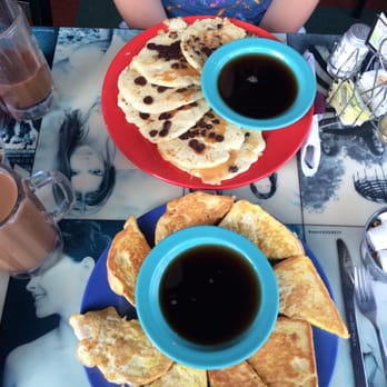 L A Cafe - French toast + pancakes - Coffee & Tea Near Me - Waterford, Michigan