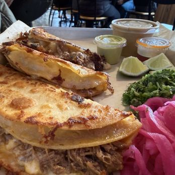 El Mariachi Birria Y Tacos - 3 Queso Tacos - Tacos Near Me - Everett, Washington El Mariachi Birria Y Tacos - 3 Queso Tacos - Tacos Near Me - Everett, Washington