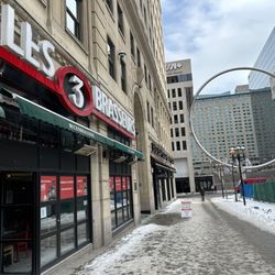 3 Brasseurs- McGill