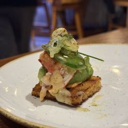 Avocado Lobster Toast - Appetizer: 3 pieces. Delicious
