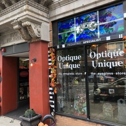 Optique Unique - From the street