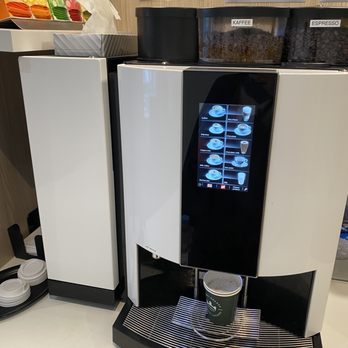My Cloud Transit Hotel - Coffee machine & tea = free - Hotels Near Me - Frankfurt, HE