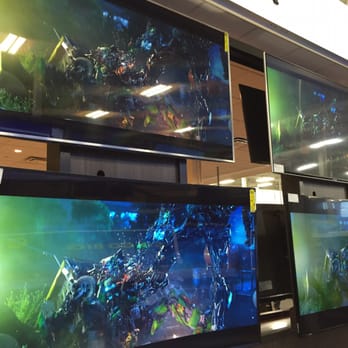 Best Buy - Wall of clearance 4K TVs - Appliances Near Me - Newington, New Hampshire Best Buy - Wall of clearance 4K TVs - Appliances Near Me - Newington, New Hampshire