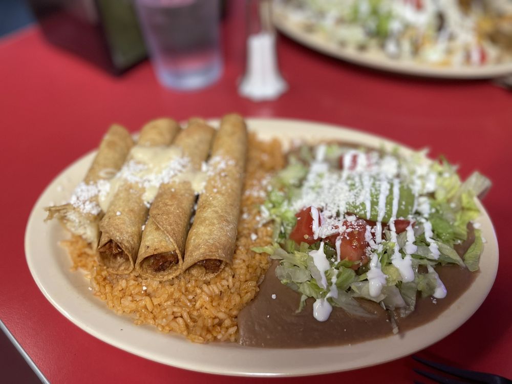 La Michoacana Taqueria & Restaurant