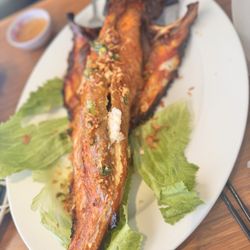 Pho Le Restaurant - Cá Nướng Da Giòn