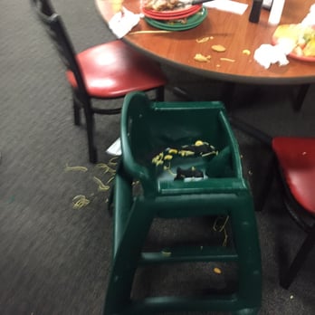 Golden Corral Buffet & Grill - Who does this?!?! - American Near Me - Spring, Texas