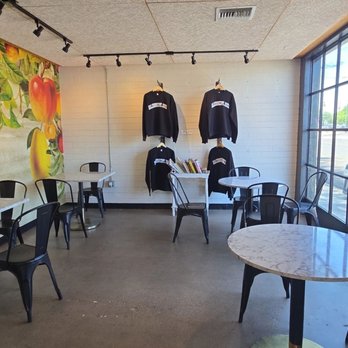 Kaleidoscope Juice First Ave - Dining Room - Juice Bars & Smoothies Near Me - Scottsdale, Arizona Kaleidoscope Juice First Ave - Dining Room - Juice Bars & Smoothies Near Me - Scottsdale, Arizona