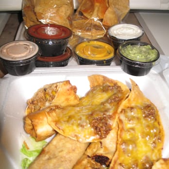 Pancho & Lefty's - Appetizer Sampler - Mexican Near Me - Stow, Ohio Pancho & Lefty's - Appetizer Sampler - Mexican Near Me - Stow, Ohio
