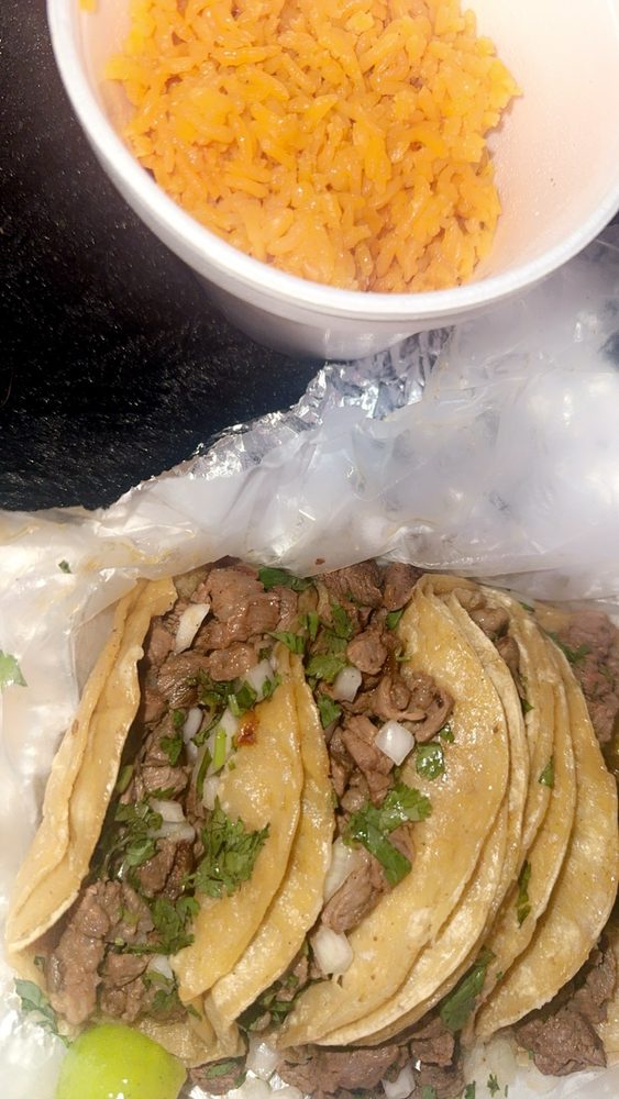 Mi Tierra Taqueria