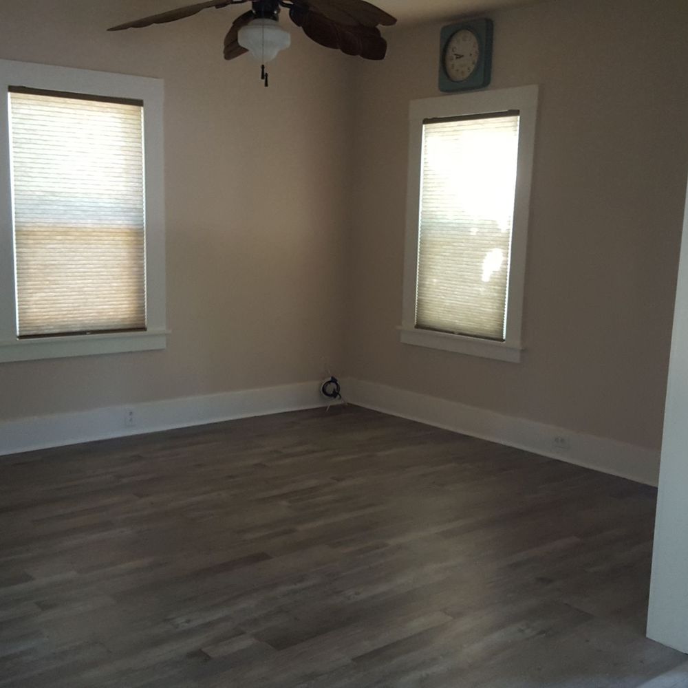 Flooring Liquidators - TV room - Flooring Near Me - Clovis, California