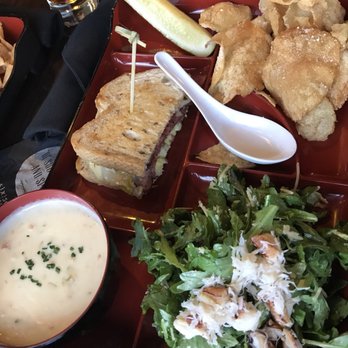 Six Seven Restaurant - Lunch bento - New American Near Me - Seattle, Washington