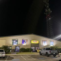 Fun Warehouse - Exterior