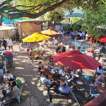 Bayou Wine Garden - Live music area - Wine Bars Near Me - New Orleans, Louisiana