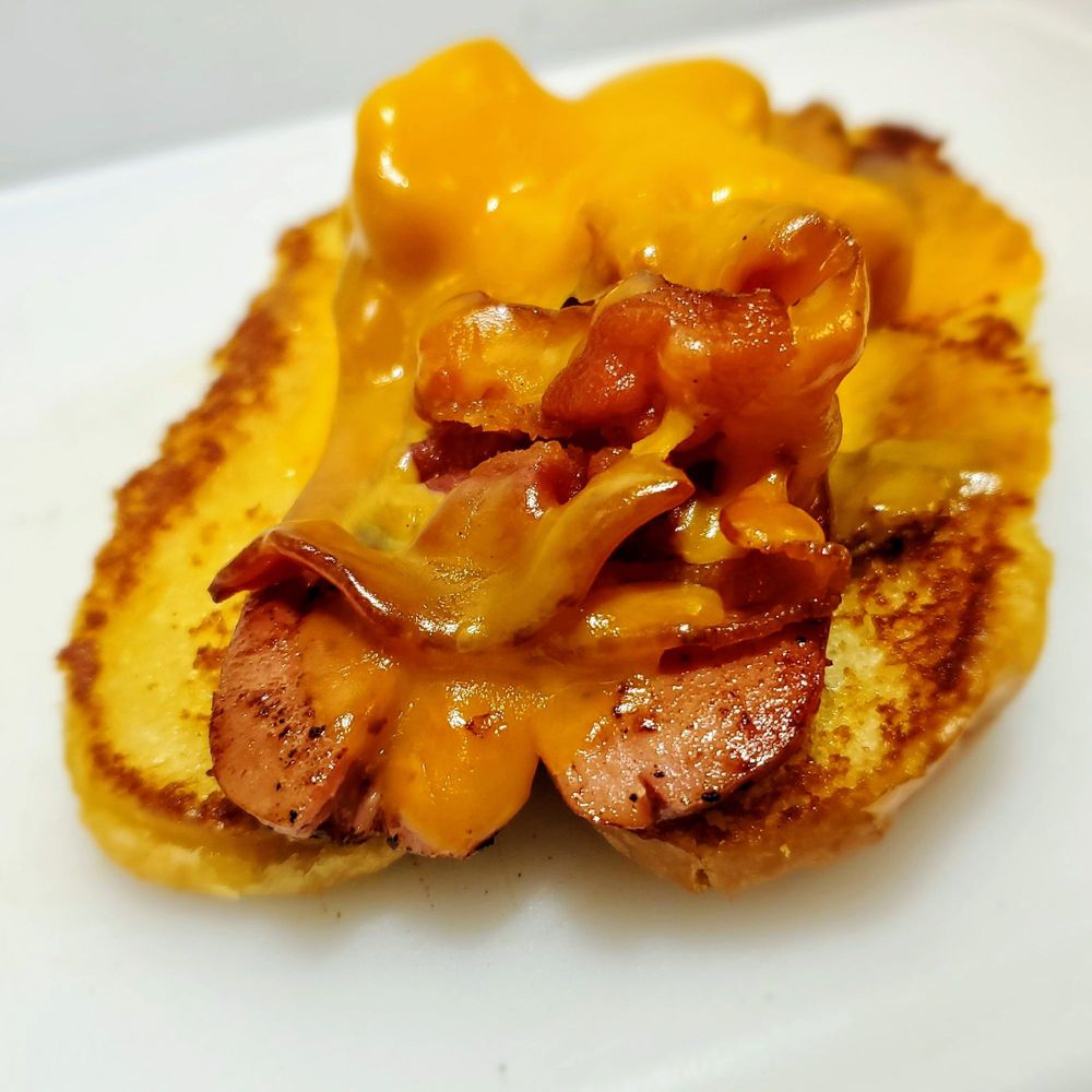 GRILLY CHEESE Updated May 2024 15 Photos & 15 Reviews 53 White