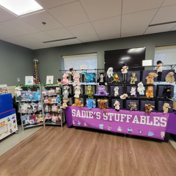 Sadie's Stuffables - Hoffman Estates Craft Show November 2022 - Toy Stores Near Me - East Dundee, Illinois Sadie's Stuffables - Hoffman Estates Craft Show November 2022 - Toy Stores Near Me - East Dundee, Illinois
