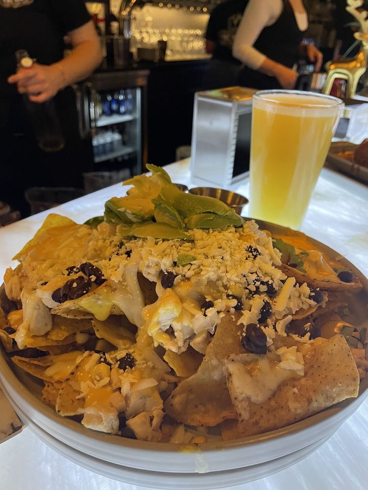 THE VAULT 11 Photos 220 S Bridge St, Yorkville, Illinois American