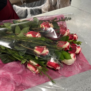 Safeway - Flowers for mom - Grocery Near Me - San Jose, California Safeway - Flowers for mom - Grocery Near Me - San Jose, California