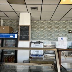 LJ’s Cafe - Inside