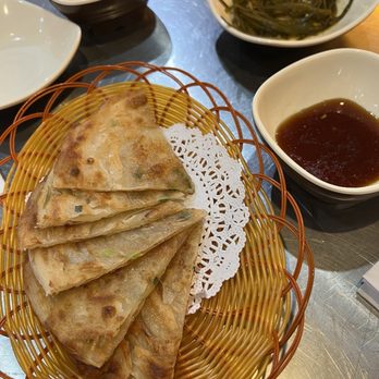 Din‘s Kitchen - "Curry Pancake" aka Scallion Pancake - Dim Sum Near Me - Brooklyn, New York
