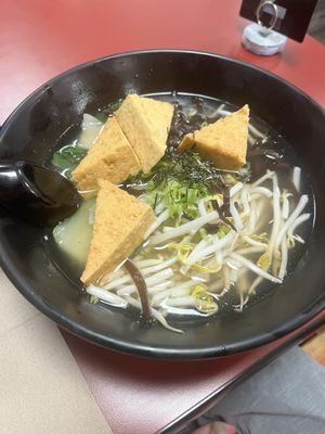 Drunken Noodle by null