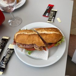 Naufragio - BLT sándwich