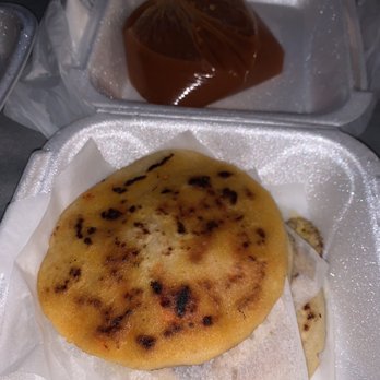 Vilma’s Pupuseria - Pupusas and Salsa Roja - Latin American Near Me - Norcross, Georgia
