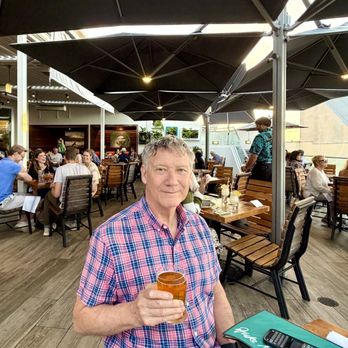 Duke's La Jolla - New American Near Me - La Jolla, California
