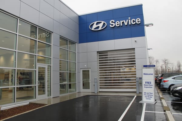 COUNTRY HYUNDAI - Updated June 2025 - 29 Photos & 86 Reviews - 347 King ...