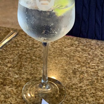 Hemingway's Tavern - Cool glass - New American Near Me - Melbourne, Florida