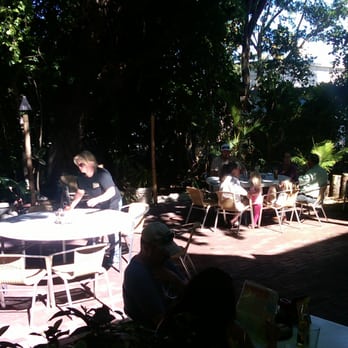 Key Largo Conch House - The patio - good for kids - Seafood Near Me - Key Largo, Florida