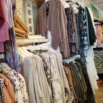 Daisy Blue Boutiques - Lots of clothing - Women's Clothing Near Me - Palm Desert, California Daisy Blue Boutiques - Lots of clothing - Women's Clothing Near Me - Palm Desert, California
