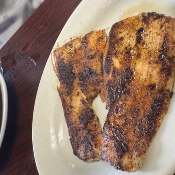 Doc's Diner - Seafood Near Me - Key Largo, Florida