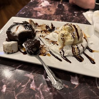 Tequila Escape - Ridgefield - S'mores brownie - Latin American Near Me - Ridgefield, Connecticut Tequila Escape - Ridgefield - S'mores brownie - Latin American Near Me - Ridgefield, Connecticut