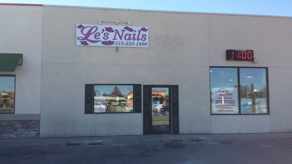 Le's Nails - Storefront - Nail Salons Near Me - Ames, Iowa Le's Nails - Storefront - Nail Salons Near Me - Ames, Iowa